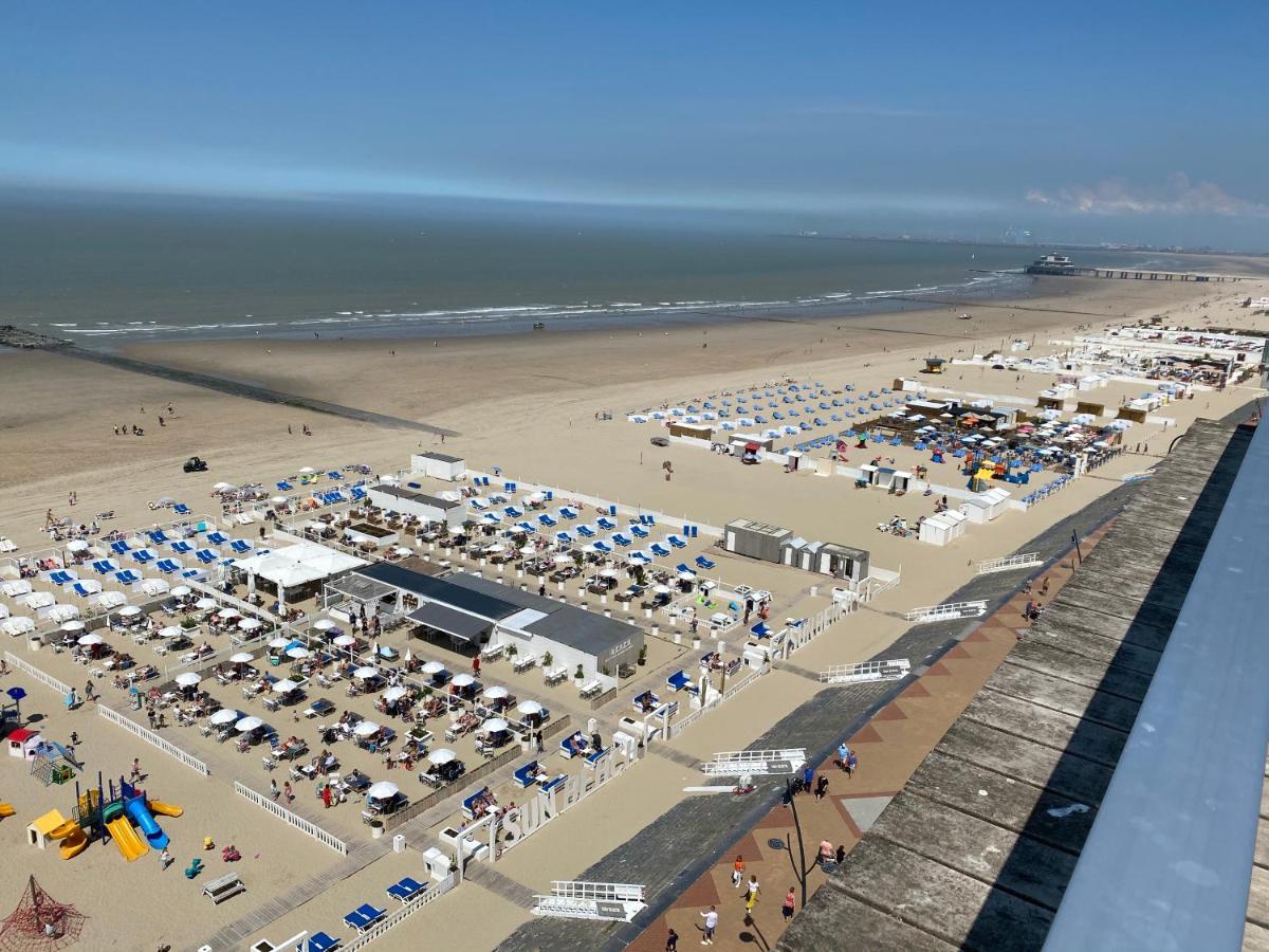 Penthouse Sea-Loft Blankenberge, Uniek Zeezicht, Luxeloft Met 40M2 Terras! Apartment Exterior photo